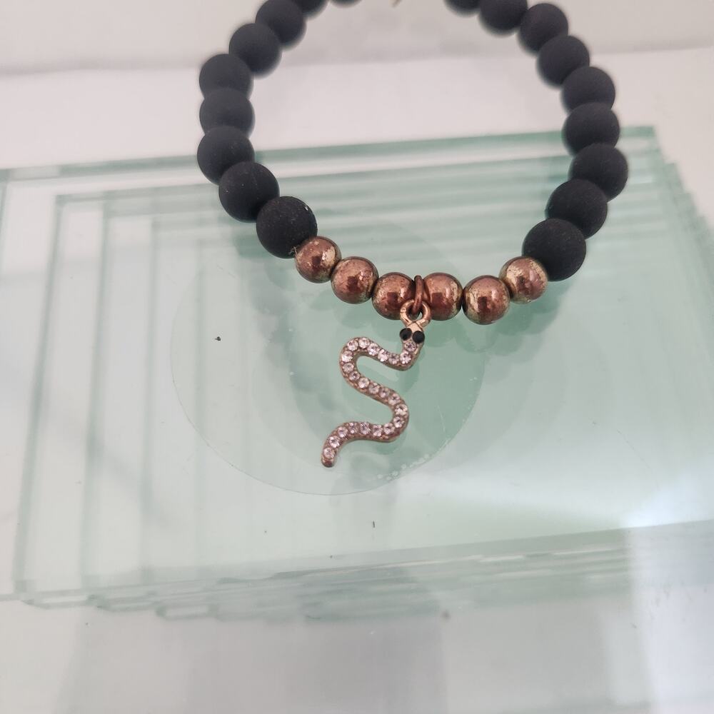 Plastic Beaded Stretch Serpent Bracelet - Picture 2 of 3